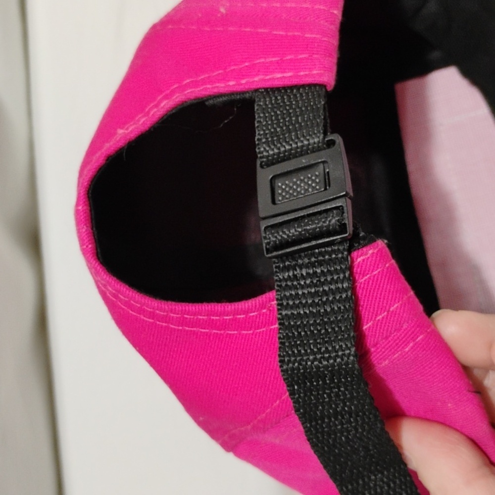 SALE! RARE Supreme Authentic Magenta Cotton Brown Leather Label Snap Closure Hat - Picture 9 of 11